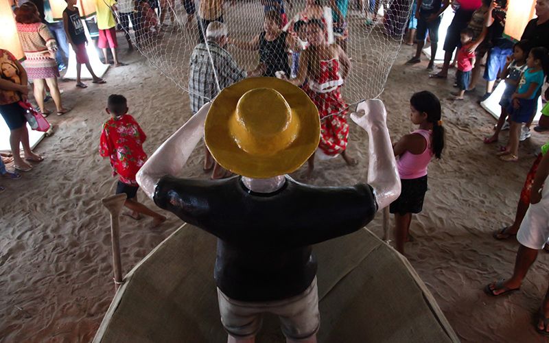 
        
            Festival homenageia o folclore, em Curuçá
        
    
