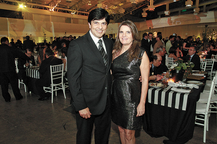 
        
            Carmem Souza: Uma festa pontuada pela emoção
        
    