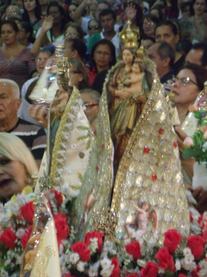 
        
            Missa do Mandato inicia Círio de Nazaré
        
    