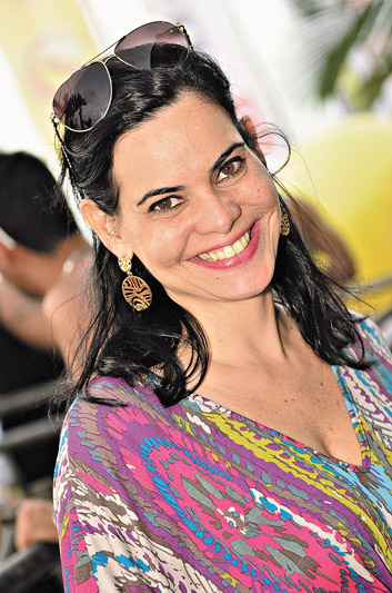 
        
            Coluna Erika Titan
        
    