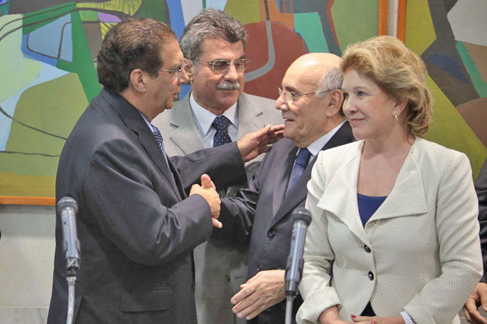 
        
            Jader Barbalho toma posse no Senado Federal
        
    