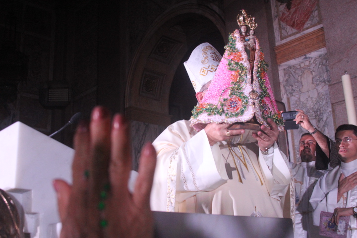 
        
            Manto do Círio 2013 é apresentado na Basílica
        
    