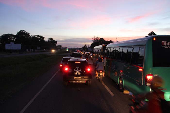 
        
            Retorno do fim de semana intenso na BR-316
        
    