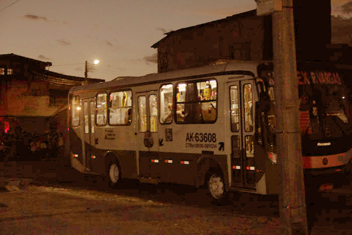 
        
            Termina assalto com refém no Providência
        
    