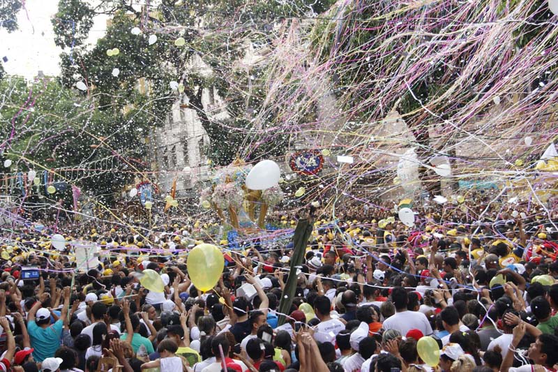 
        
            Festa da fé e devoção nas ruas de Belém
        
    