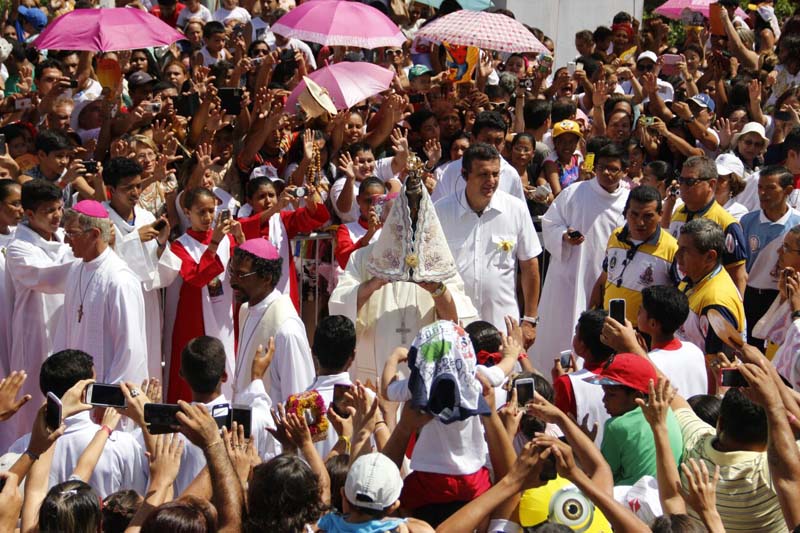 
        
            Círio das crianças
        
    