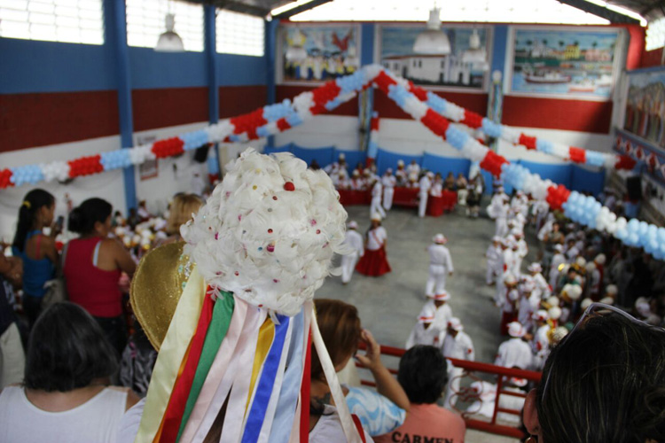 
        
            Fiéis rendem homenagens à São Benedito em Bragança
        
    