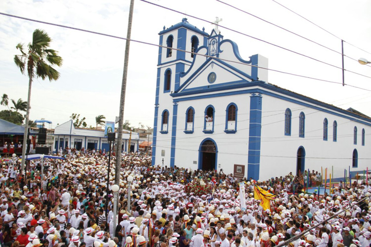 
        
            Fiéis rendem homenagens à São Benedito em Bragança
        
    
