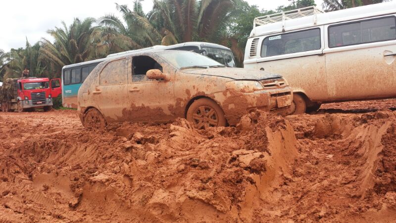 
        
            Atoleiro de mais de 10 km deixa Transamazônica intrafegável
        
    