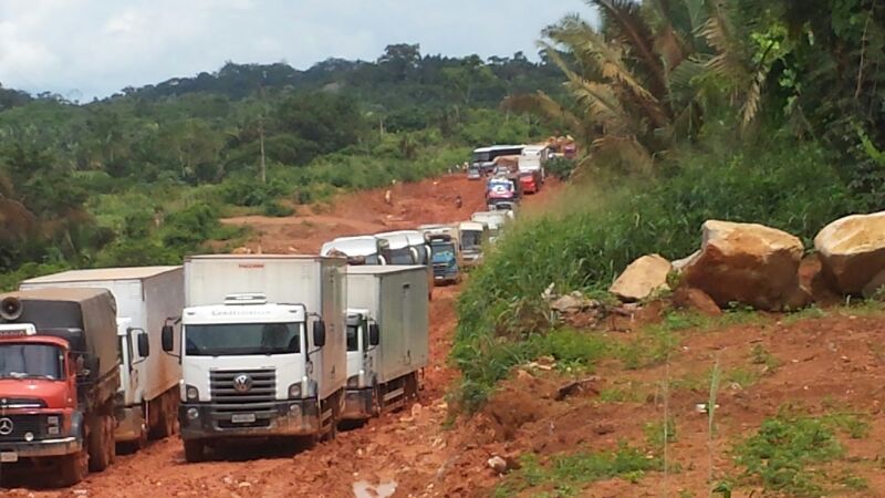 
        
            Atoleiro de mais de 10 km deixa Transamazônica intrafegável
        
    