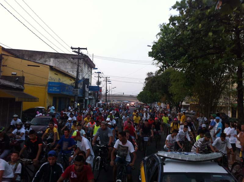 
        
            Romaria dos Rodoviários movimenta devotos
        
    