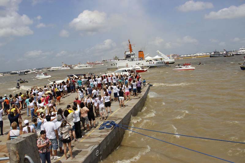 
        
            Romaria Fluvial reuniu mais de 500 embarcações
        
    
