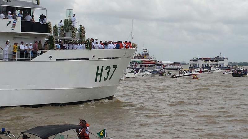 
        
            Romaria Fluvial reuniu mais de 500 embarcações
        
    