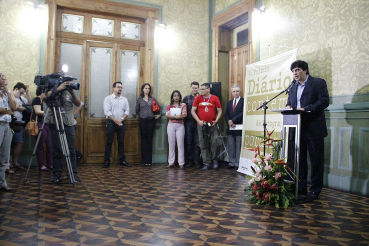 
        
            Lançamento da programação da 6ª edição do Prêmio Diário Contemporâneo de Fotogra
        
    