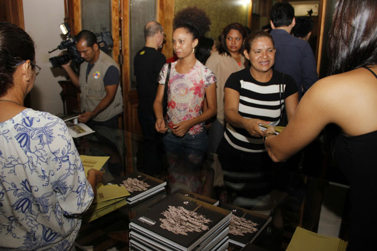 
        
            Lançamento da programação da 6ª edição do Prêmio Diário Contemporâneo de Fotogra
        
    