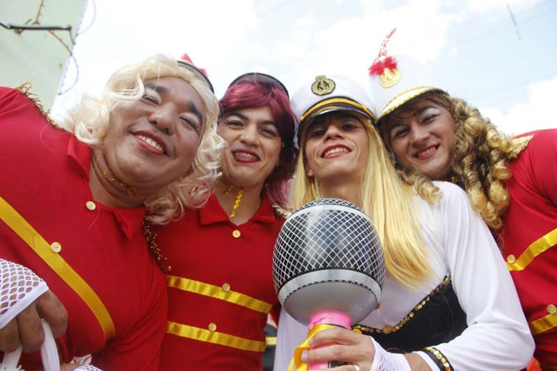 
        
            Blocos fazem a folia no Carnaval de Vigia
        
    