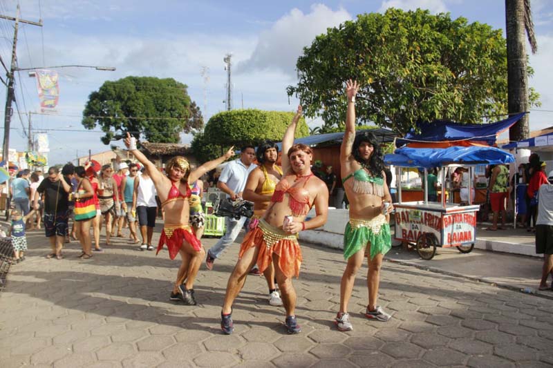 
        
            Blocos fazem a folia no Carnaval de Vigia
        
    