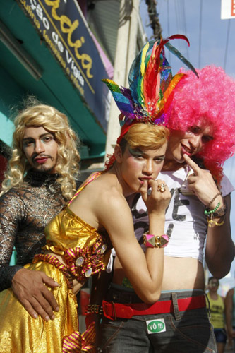 
        
            Blocos fazem a folia no Carnaval de Vigia
        
    