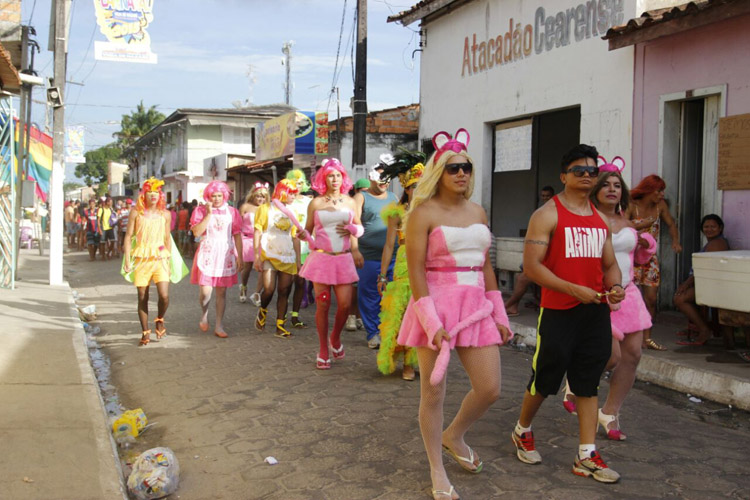 
        
            Blocos fazem a folia no Carnaval de Vigia
        
    