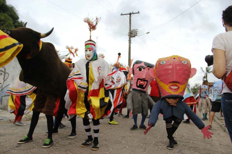 
        
            Blocos fazem a folia no Carnaval de Vigia
        
    