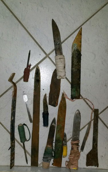 
        
            Polícia apreende celulares e drogas em presídio
        
    