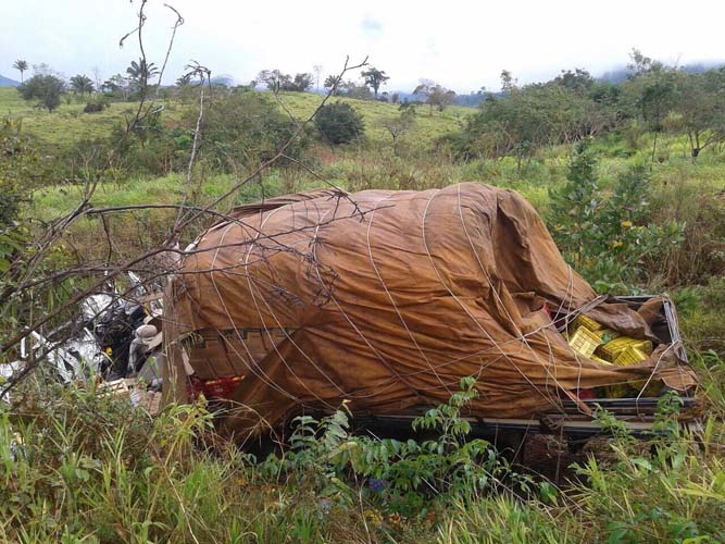 
        
            Colisão deixa um morto e um ferido na PA-275
        
    