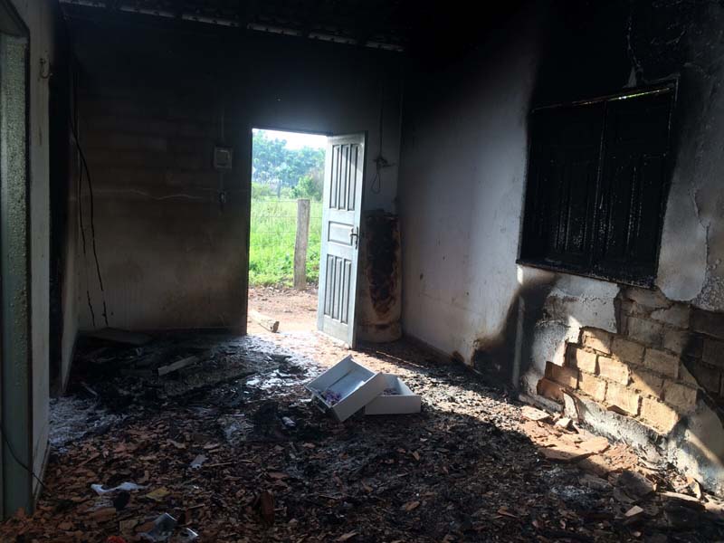 
        
            Fazenda Cedro volta a ser alvo de ataques
        
    