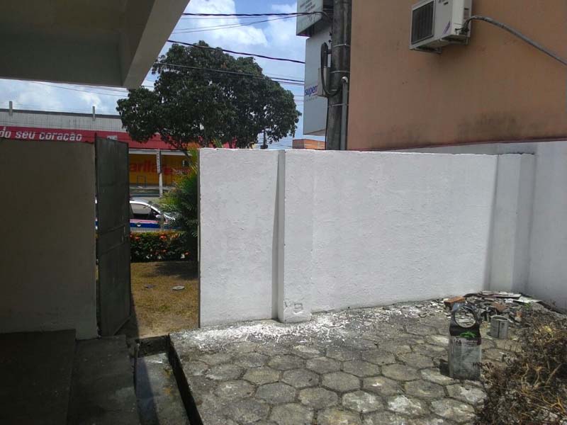 
        
            Bandidos furtam dinheiro do Basa em Castanhal
        
    