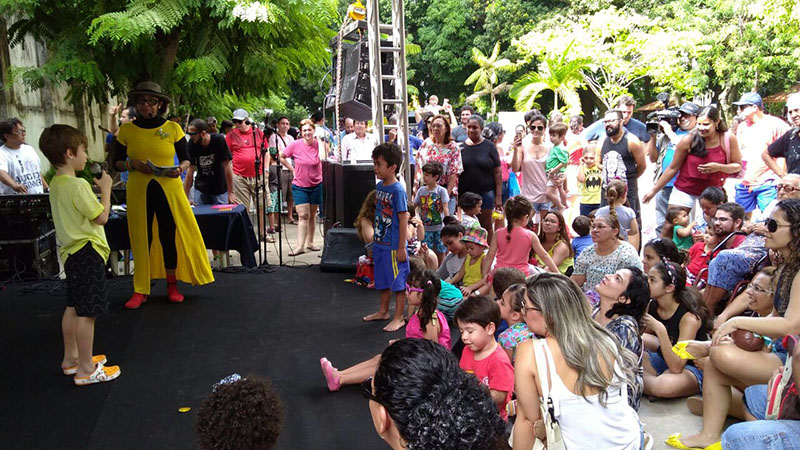 
        
            Mural Cultural: oficinas, espetáculos e apresentações encantam crianças e adultos
        
    