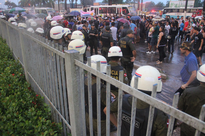 
        
        
            Manifestantes cobram melhorias em Ananindeua
        
    