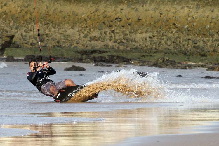 
        
            Exposição mostra surf em praias amazônicas
        
    