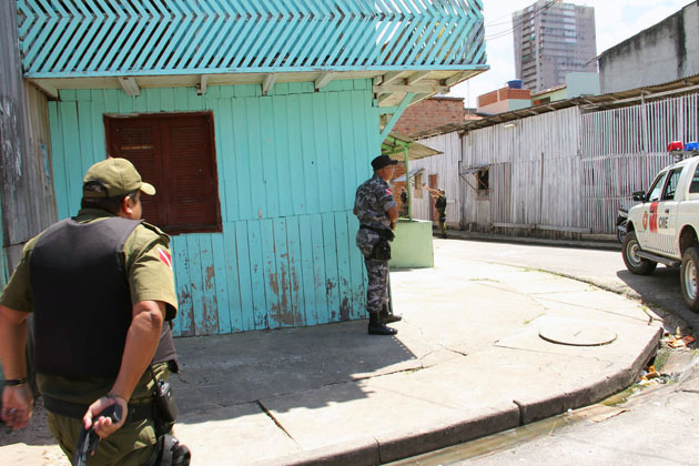 
        
            Termina assalto com refém na Pedreira
        
    