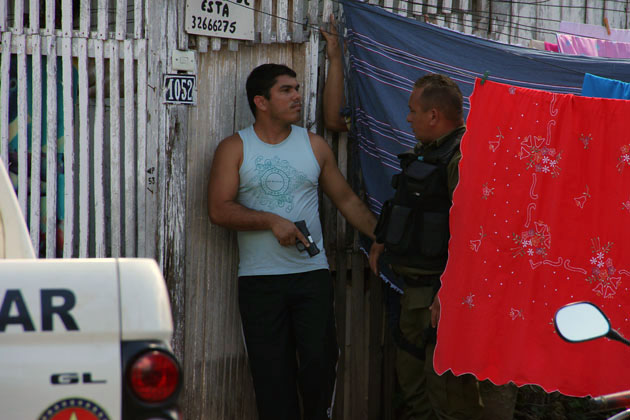 
        
            Termina assalto com refém na Pedreira
        
    