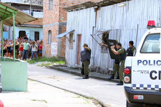 
        
            Termina assalto com refém na Pedreira
        
    