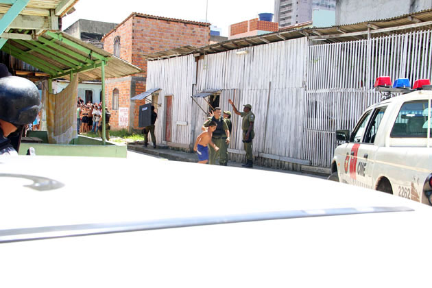 
        
            Termina assalto com refém na Pedreira
        
    