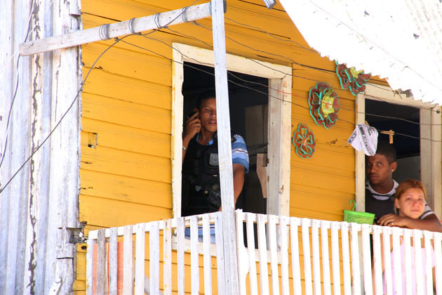 
        
            Termina assalto com refém na Pedreira
        
    