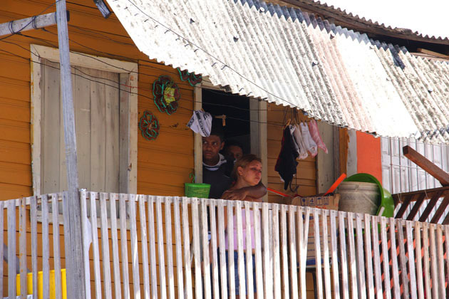 
        
            Termina assalto com refém na Pedreira
        
    