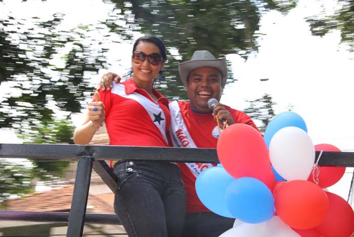 
        
            Carreata contra divisão do Pará percorre as ruas
        
    