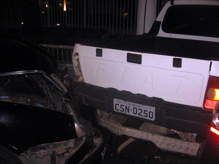 
        
            Casal é atropelado na Boaventura da Silva
        
    