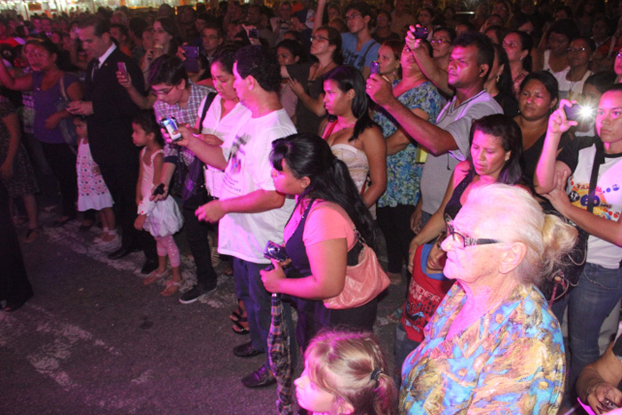 
        
            Arcebispo celebra missa de abertura oficial do Círio
        
    