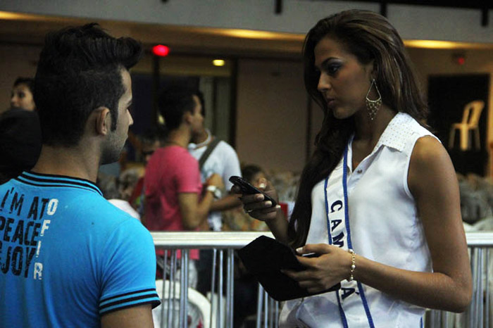 
        
            Candidatas fazem último ensaio para Miss Pará
        
    