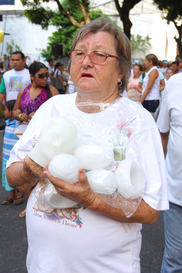 
        
            O sacrifício em nome da gratidão à Santa
        
    