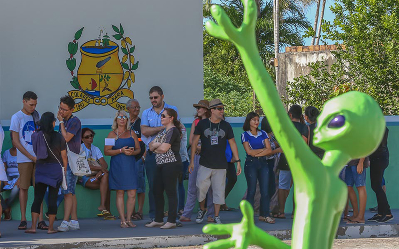 
        
             Livro aborda o mistério do 'chupa-chupa' em Colares
        
    
