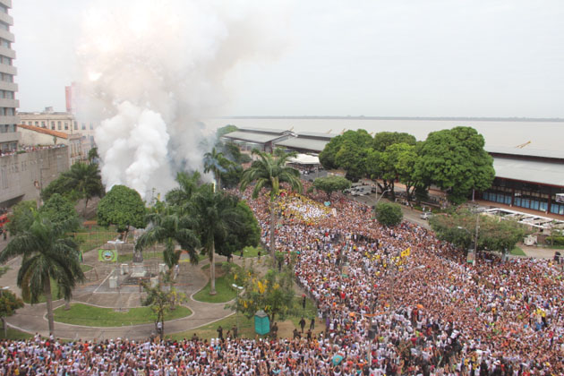 
        
            Veja as primeiras imagens do Círio 2012
        
    