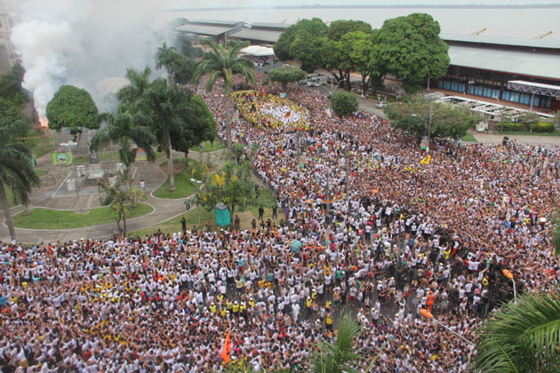 
        
            Veja as primeiras imagens do Círio 2012
        
    