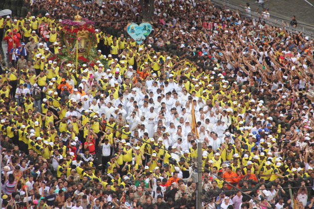 
        
            Veja as primeiras imagens do Círio 2012
        
    