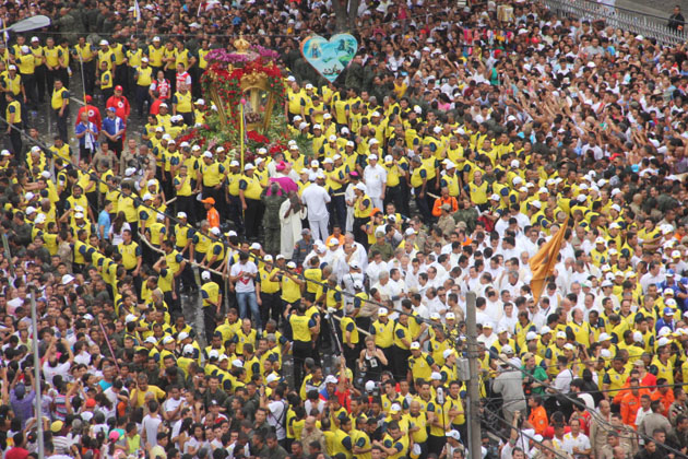 
        
            Veja as primeiras imagens do Círio 2012
        
    