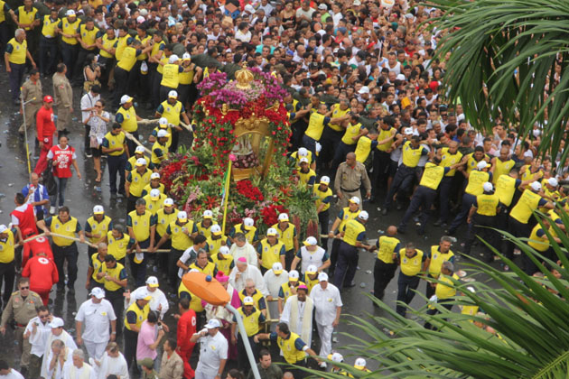 
        
            Veja as primeiras imagens do Círio 2012
        
    