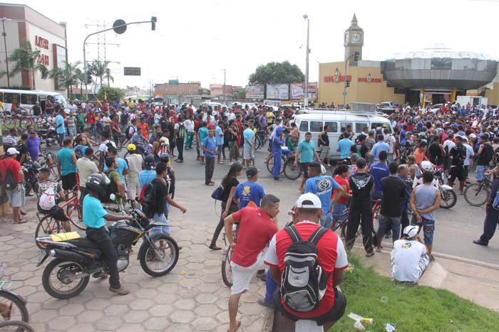 
        
            Operários paralisam em quatro cidades do Pará
        
    