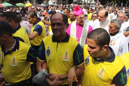 
        
            Círio leva milhões fiéis as ruas de Belém
        
    